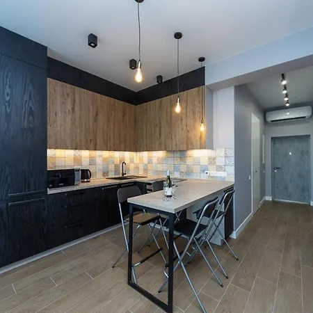 Stylish Panoramic Apartments. Smartplaza. Metro Minskaya